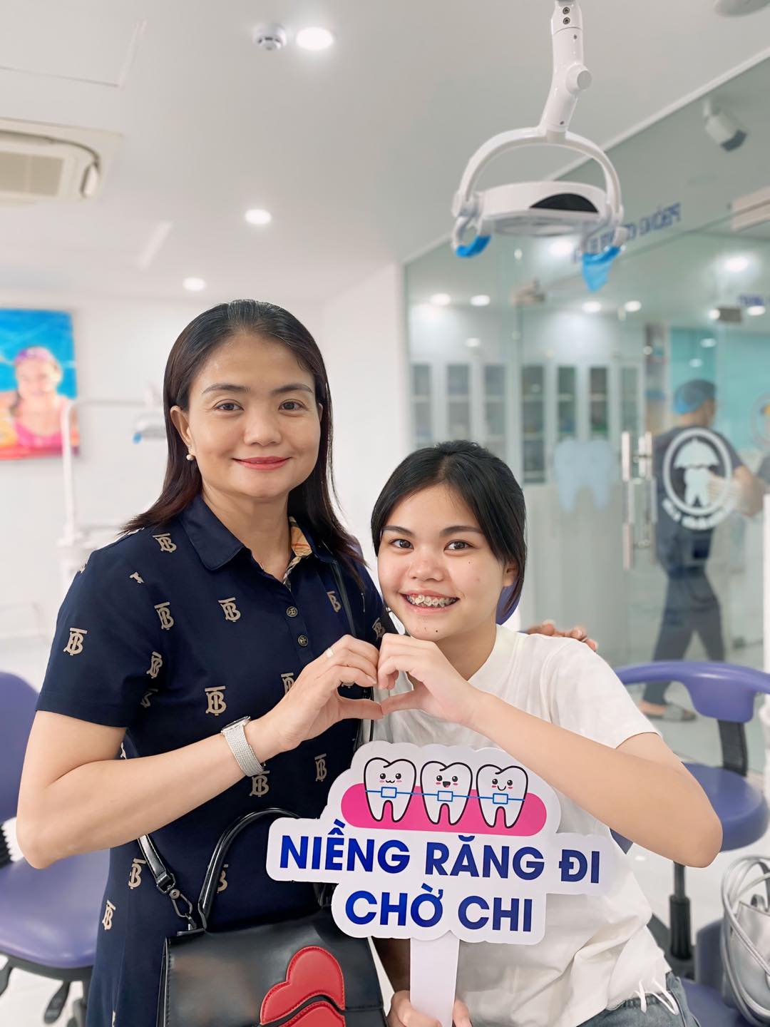 Chị Linh